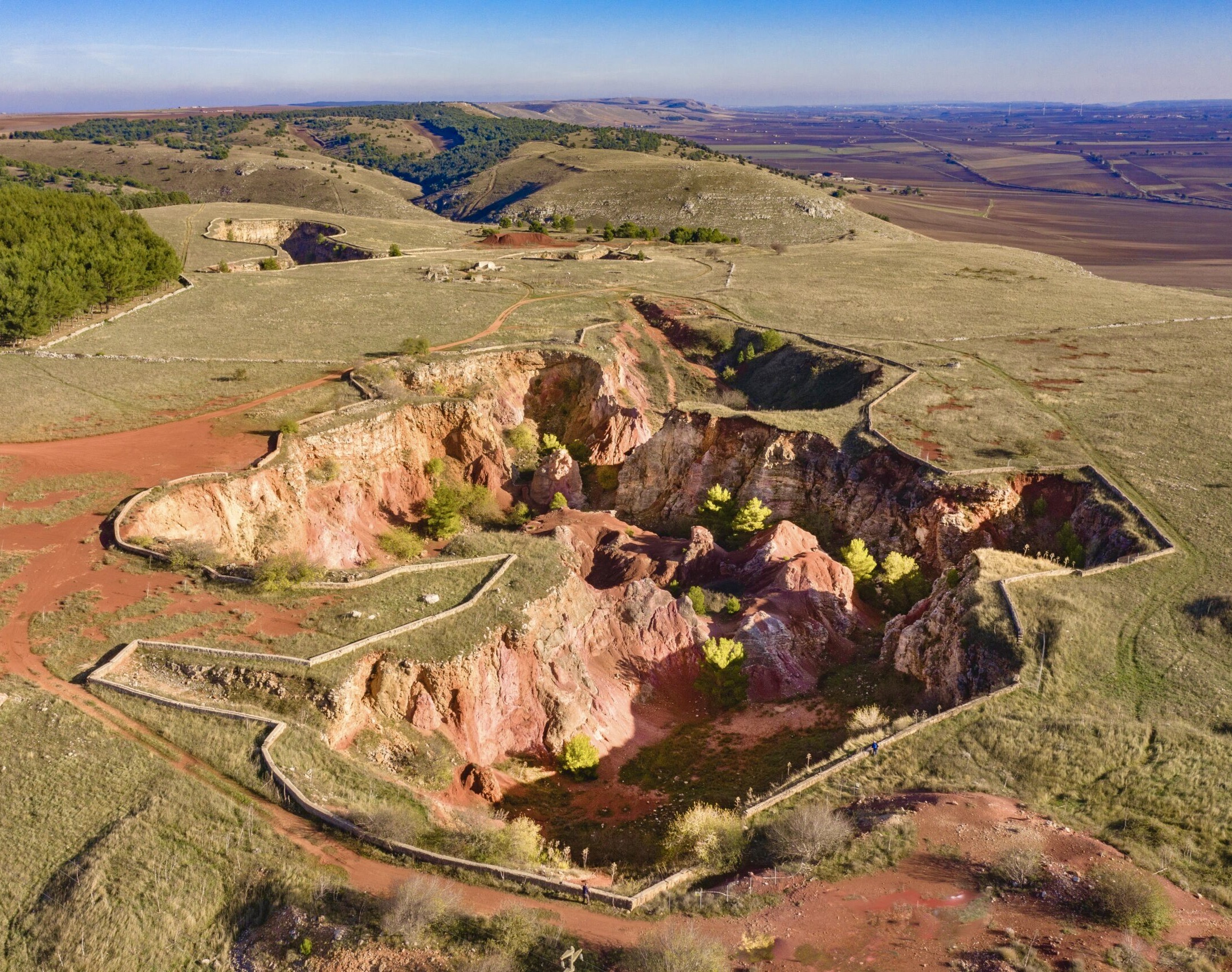 imageBauxite e salsiccia, colori e sapori d'Alta Murgia...