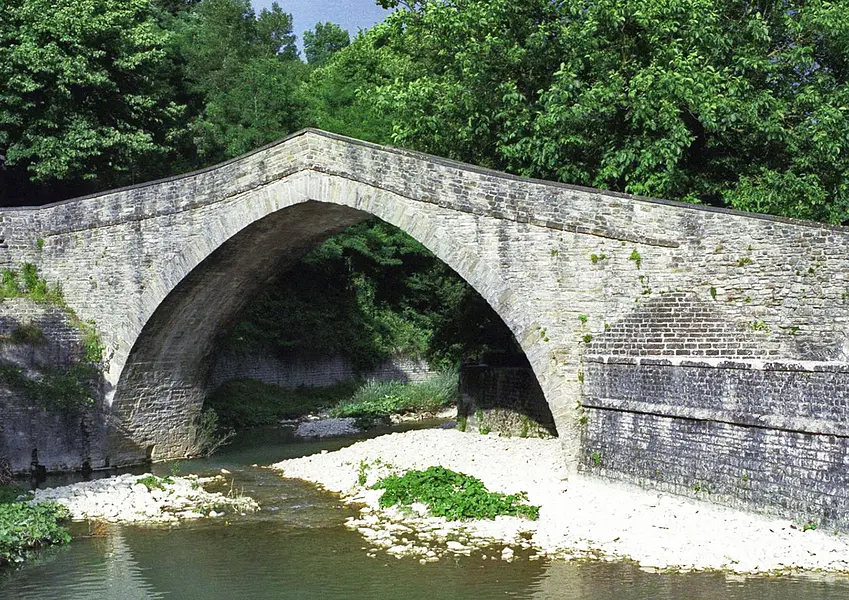 Medieval "humpback" bridge