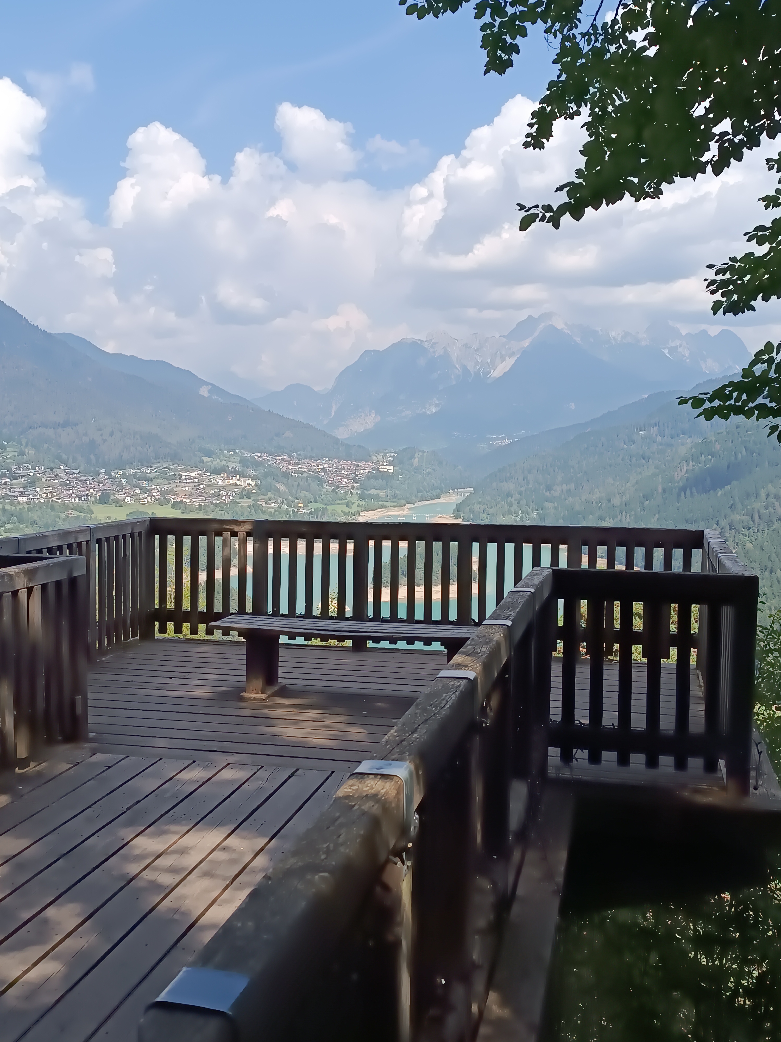 imageParco Roccolo e la Terrazza sul Lago del Centro Cadore