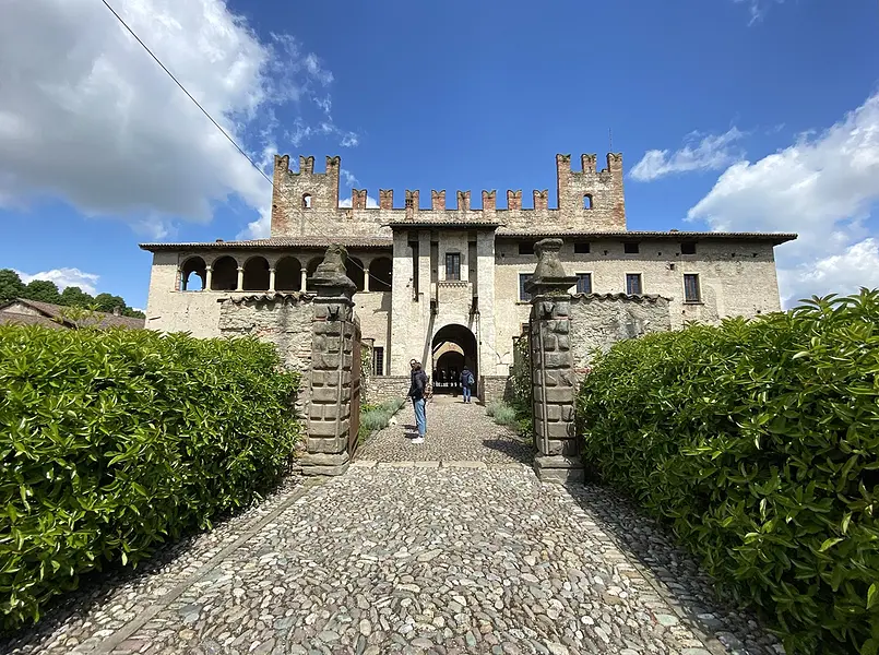 Il castello di Malpaga, buen ritiro di Bartolomeo Colleoni
