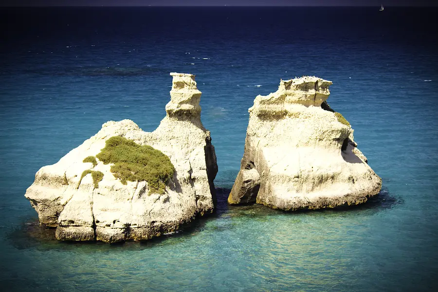 "The Two Sisters" of Torre dell'Orso.