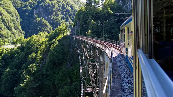 Panoramic railway "Vigezzina-Centovalli"