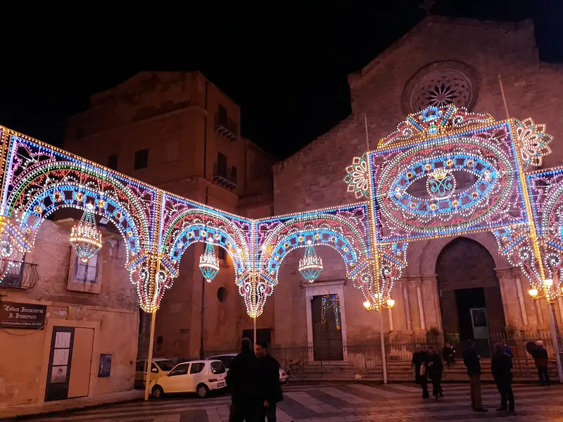 Luminarie per l’Immacolata Concezione a Palermo