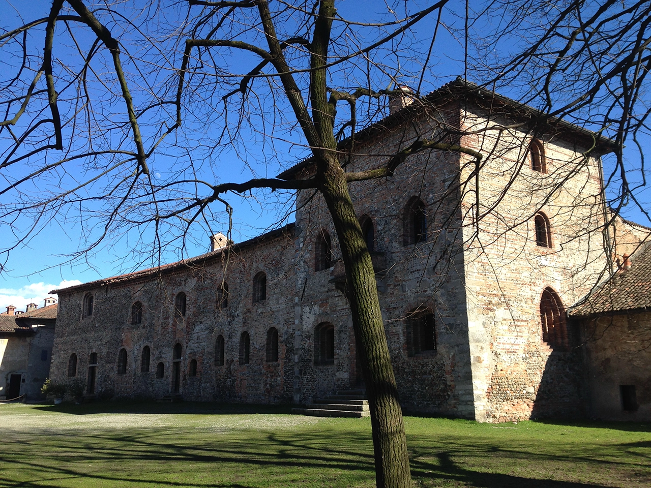 Corneliano Bertario e il Castello Borromeo