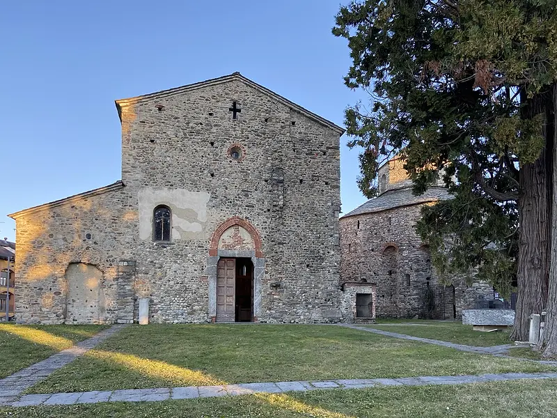 El complejo románico de Galliano in Cantù 