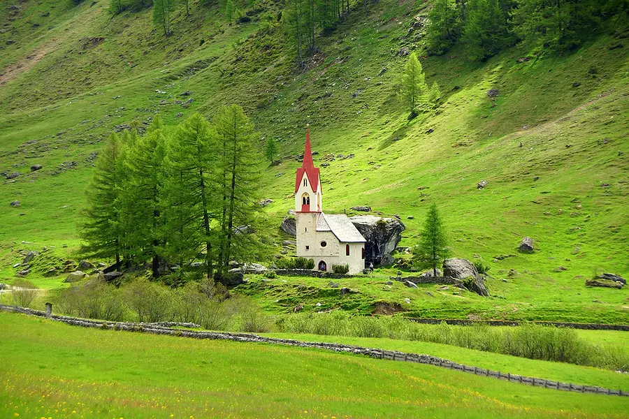The small church of the Holy Spirit in Casere