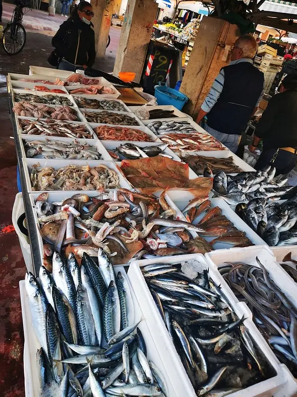 Barletta market for fish and Apulian products