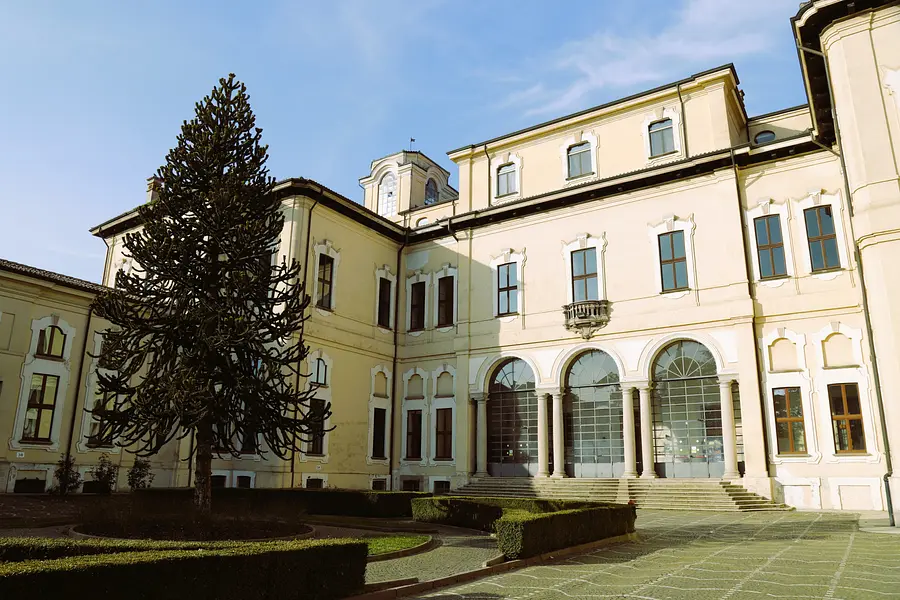 Brentano Palace