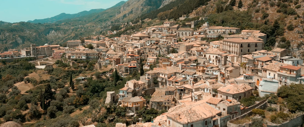 imageStilo: Un Gioiello tra i Borghi più Belli d'Italia