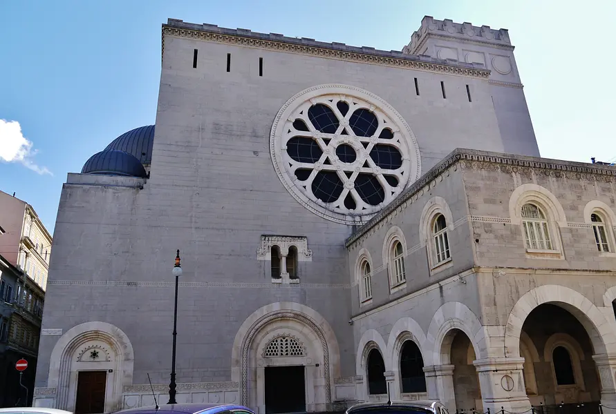 La Sinagoga di Trieste