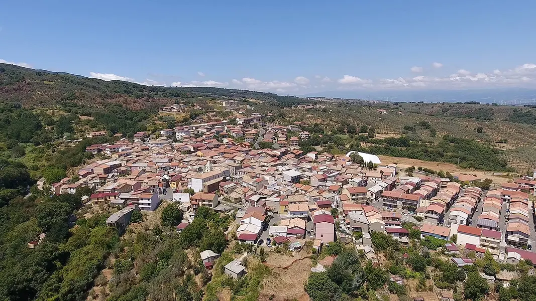 Sulla strada dei due mari: Amaroni