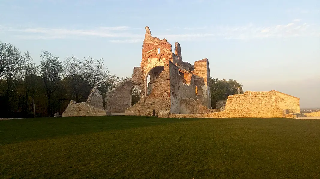 Abbey of Sant'Eustachio in Nervesa della Battaglia