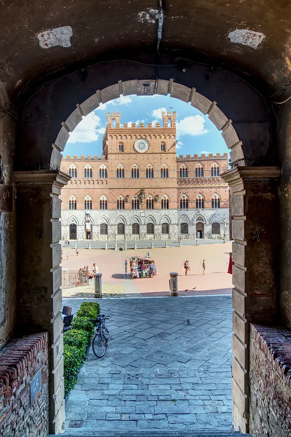 Treasures of Siena. Make your own work of art