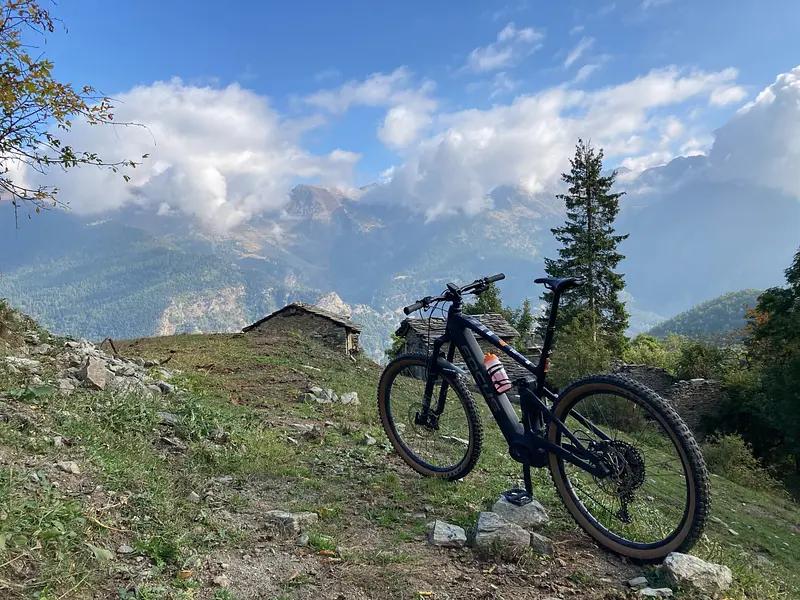 Cycling at Mount Malvicino