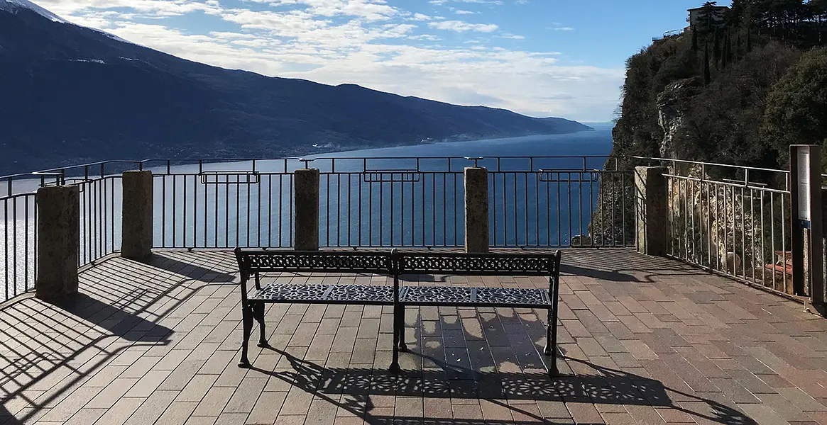The Port Trail, a wonder on Lake Garda