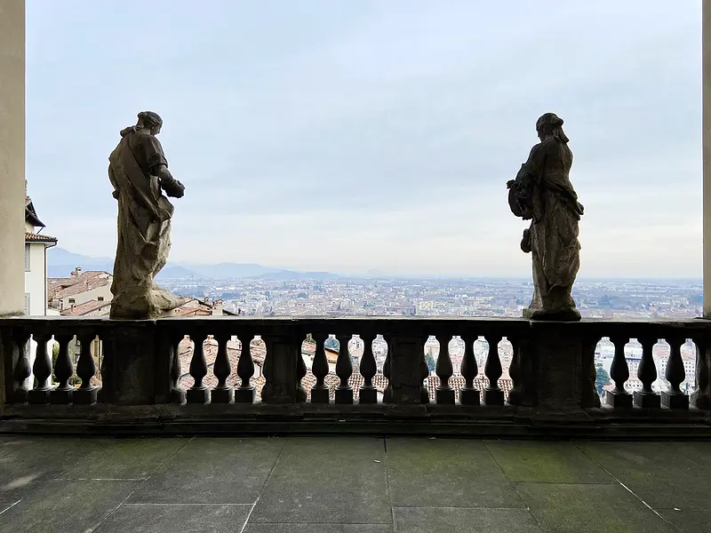 Il bel palazzo Terzi, un angolo nascosto di Bergamo alta