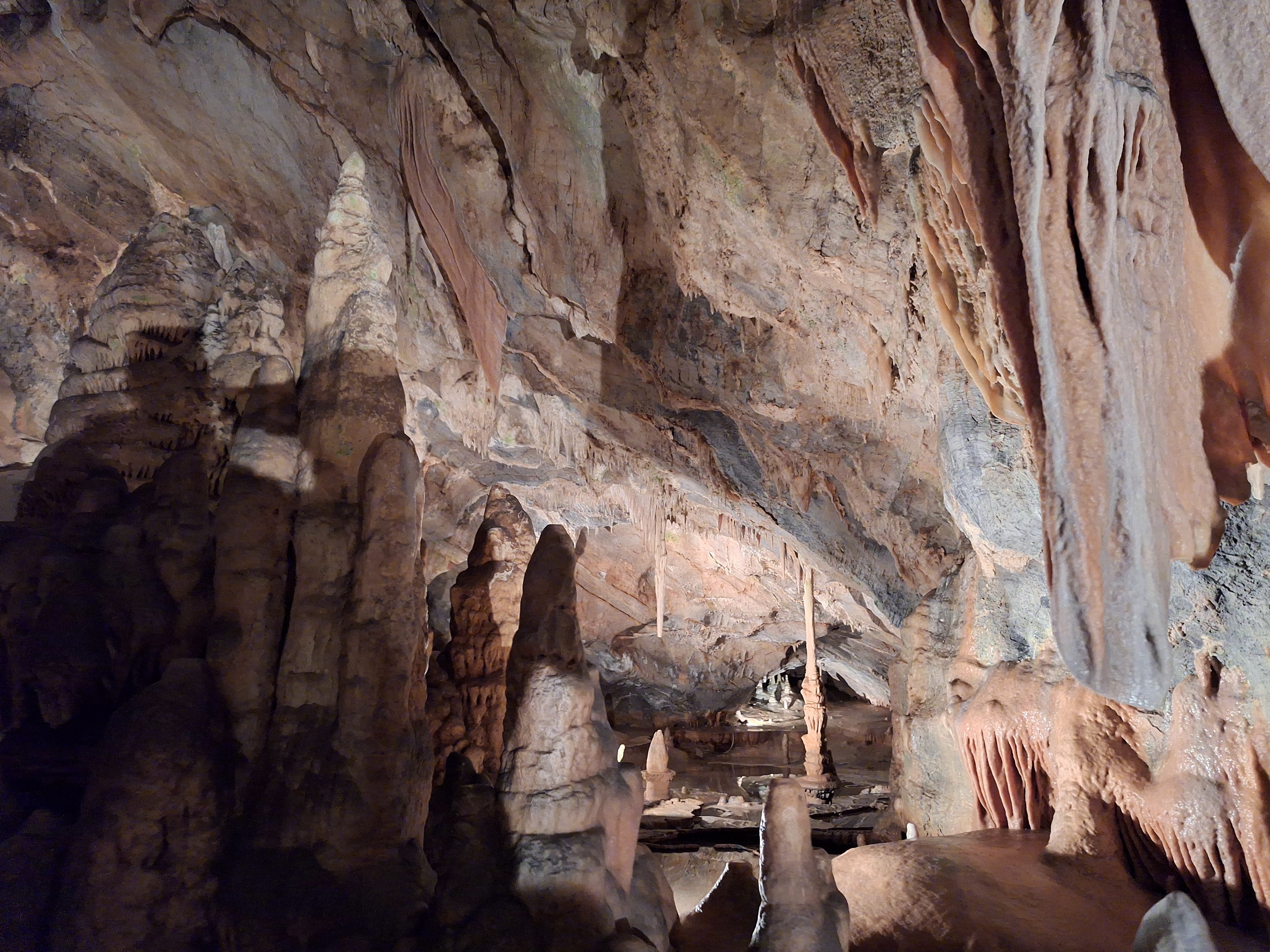 imageGROTTE DI TOIRANO