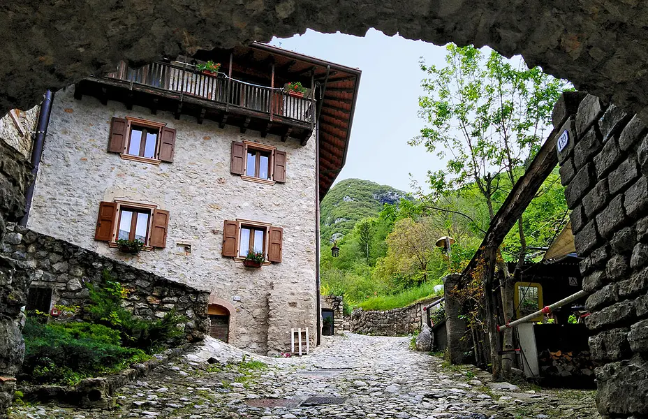 An Art Channel, among the medieval villages of Tenno